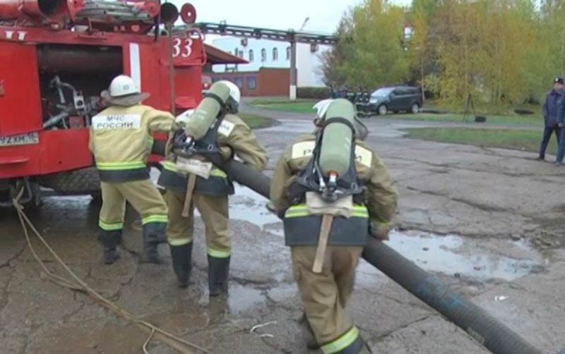 Пожарные из Нижнекамска приняли участие в республиканских соревнованиях
