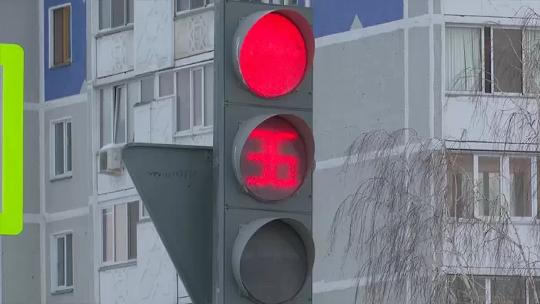 В Казани на светофорах появятся QR-коды
