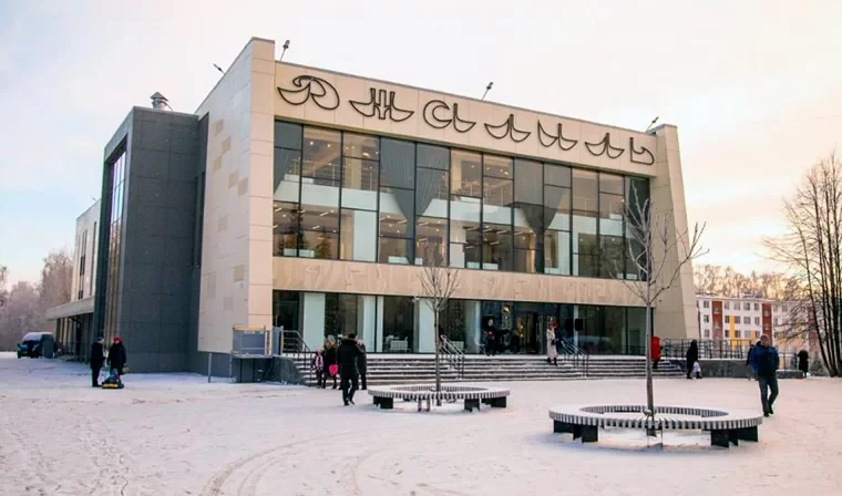 Нижнекамский ТЮЗ покажет первый спектакль в театральном комплексе «Джалиль» 22 января