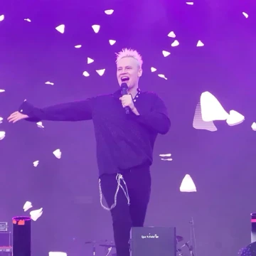 Вместо Моцарта — Shaman? В школах России появится новый плейлист