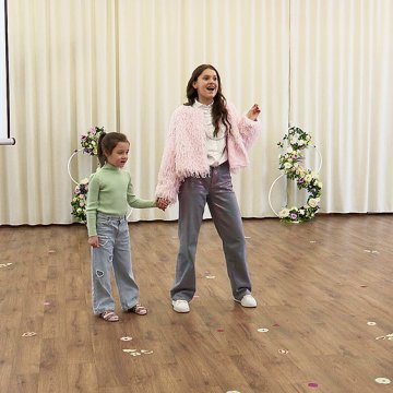 Финалистка «Голос. Дети» из Нижнекамска Арина Кияшко вернулась в свой детский сад и устроила там концерт